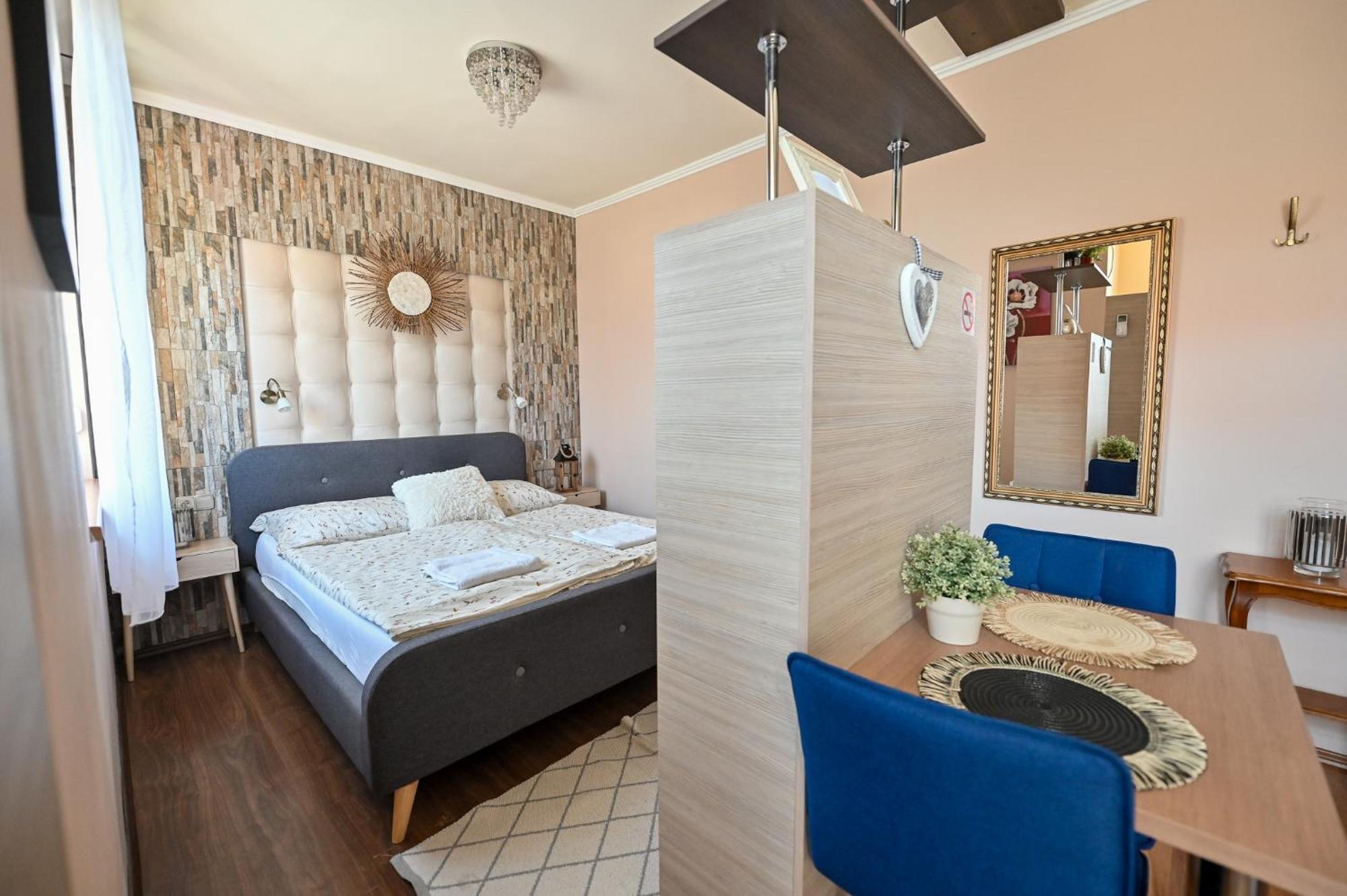 Bellavista 1 Apartman Eger Bagian luar foto