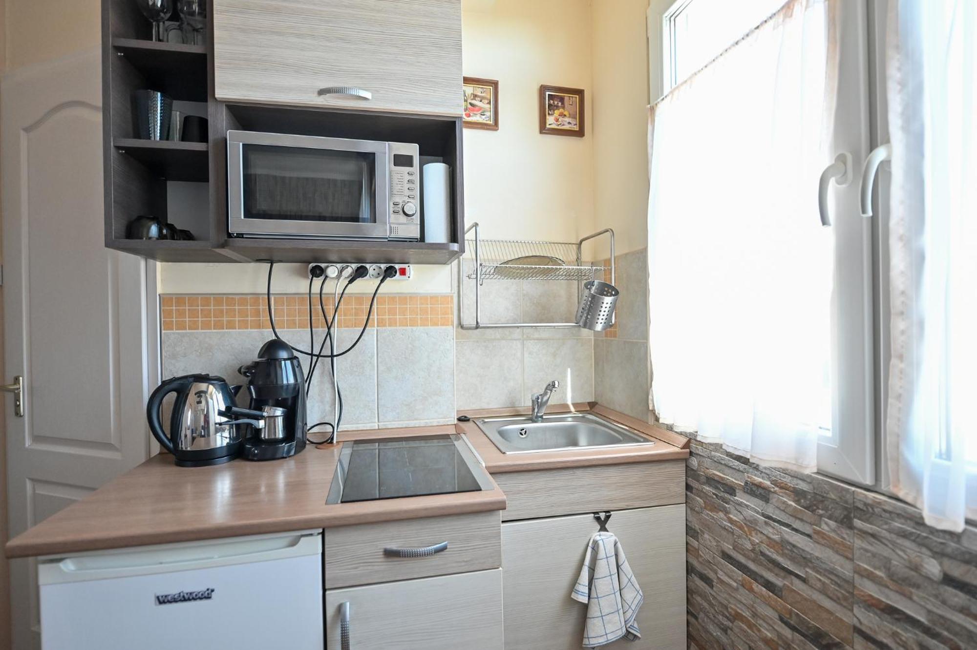Bellavista 1 Apartman Eger Bagian luar foto