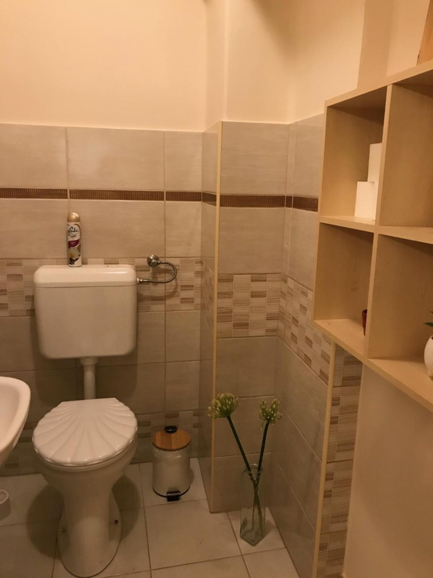 Bellavista 1 Apartman Eger Bagian luar foto