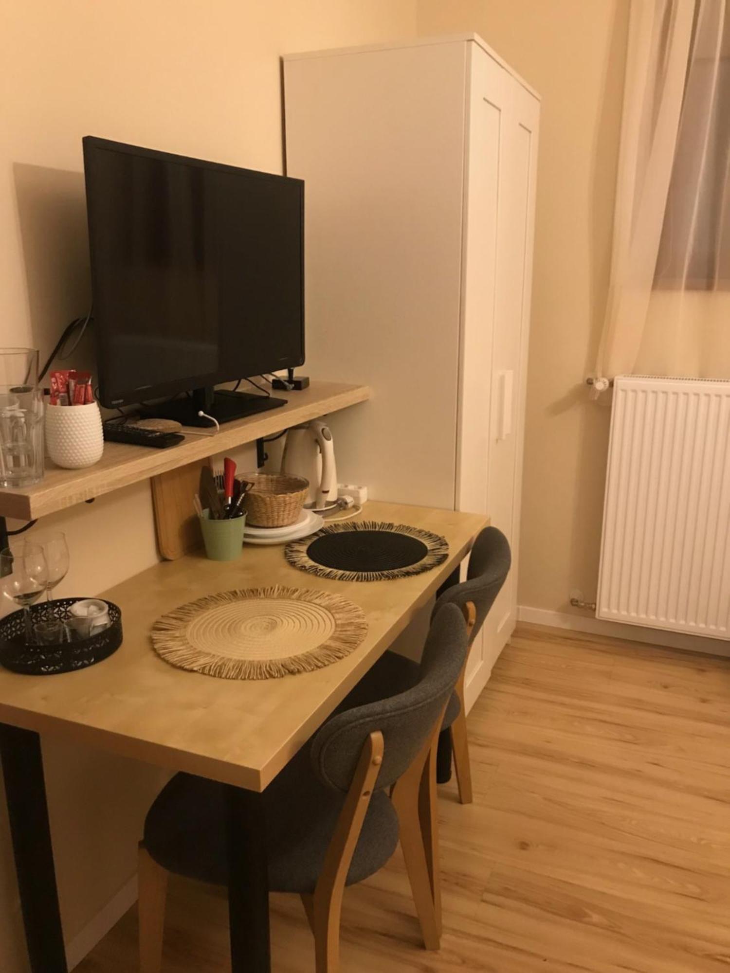 Bellavista 1 Apartman Eger Bagian luar foto