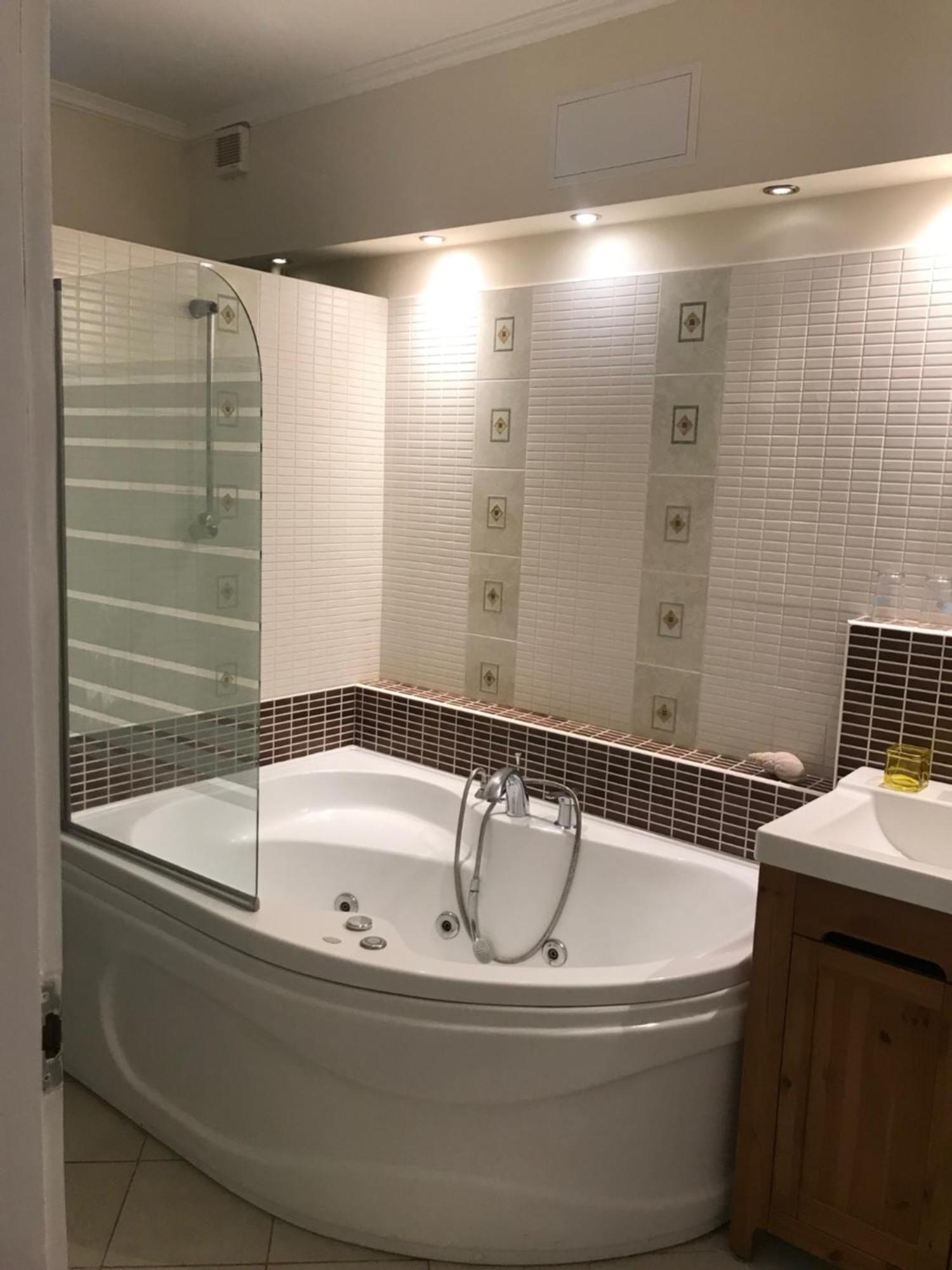 Bellavista 1 Apartman Eger Bagian luar foto